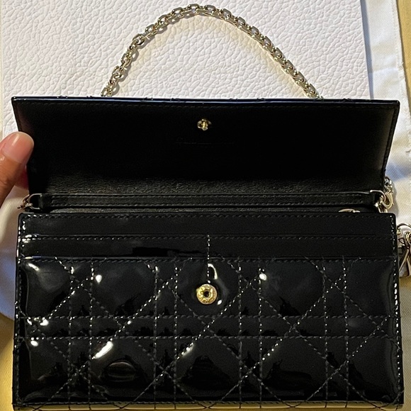 SOLD Christian Dior - Patent Lady Dior with chain auth - Picture 4 of 10